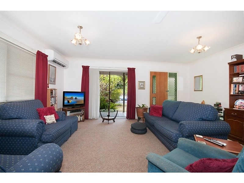 15 Glasgow Street, Suffolk Park NSW 2481