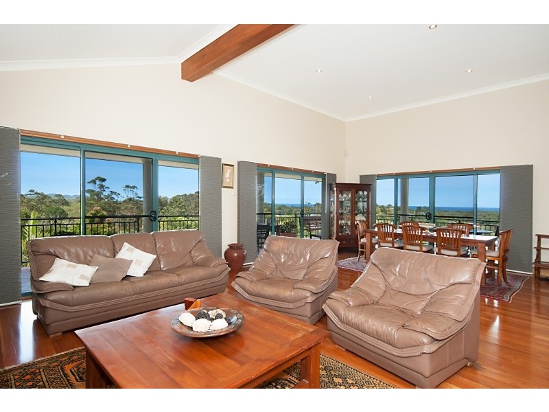 9 Hoop Pine Lane, Suffolk Park NSW 2481