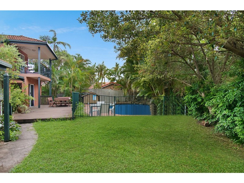 6 Teak Circuit, Suffolk Park NSW 2481