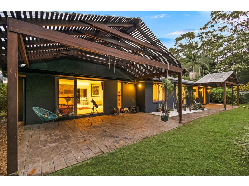 4 Roses Road, Federal NSW 2480