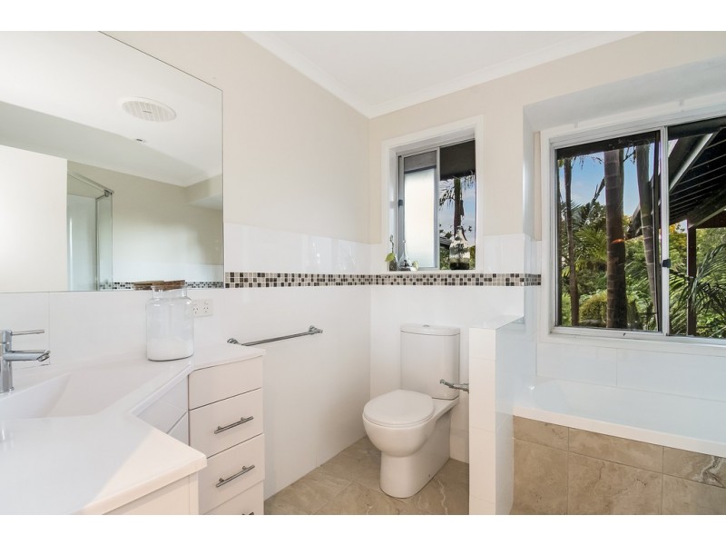 4 Roses Road, Federal NSW 2480