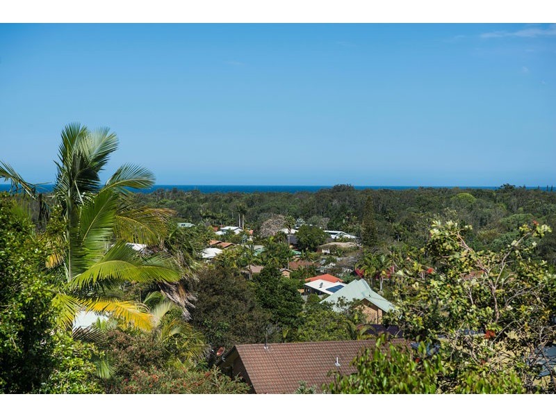 9 Banool Circuit, Ocean Shores NSW 2483