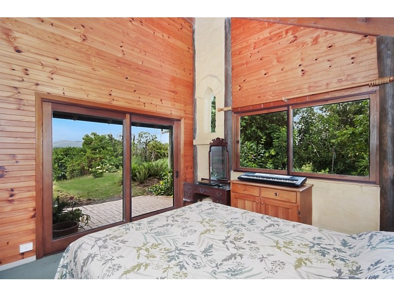 246 McAuleys Lane, Myocum NSW 2481