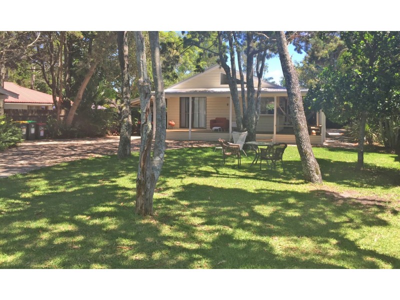 21 Clifford Street, Suffolk Park NSW 2481