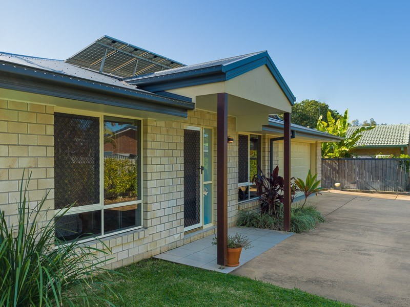 2/63 Rajah Road, Ocean Shores NSW 2483