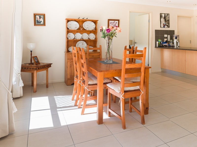 2/63 Rajah Road, Ocean Shores NSW 2483