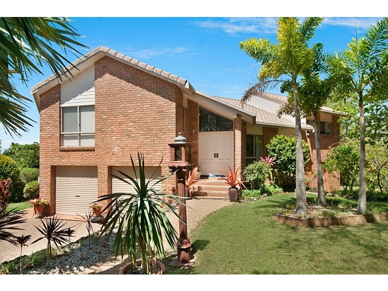 5 Napelle Court, Ocean Shores NSW 2483