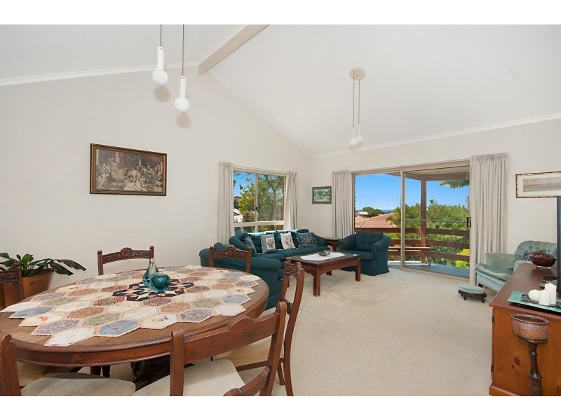 5 Napelle Court, Ocean Shores NSW 2483