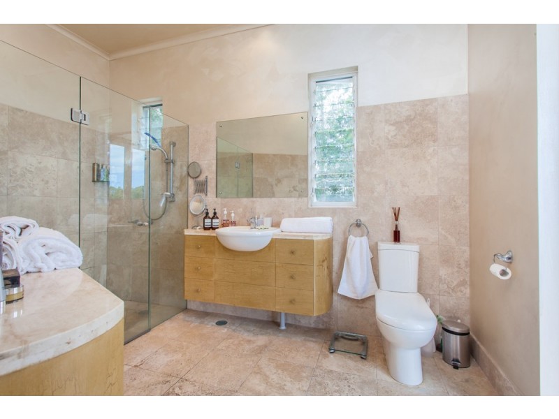 73 Old Bangalow Road, Byron Bay NSW 2481