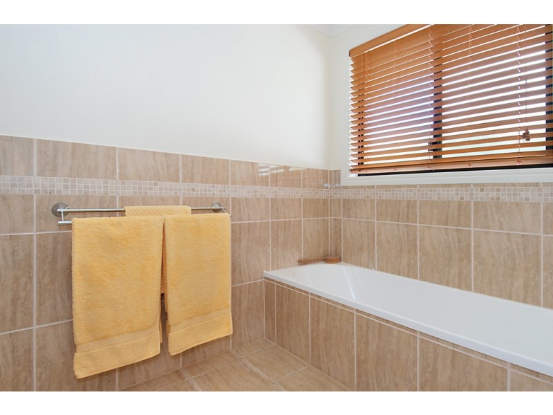 1 Sapphire Court, Lennox Head NSW 2478