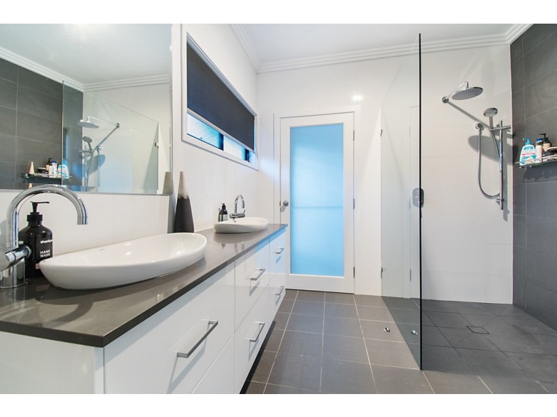 34 Roses Road, Federal NSW 2480