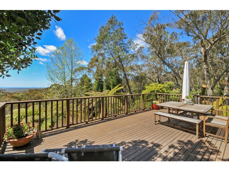 36 Taylor Avenue, Wentworth Falls NSW 2782