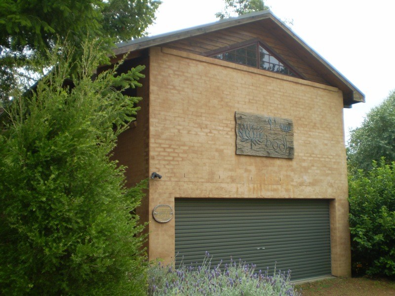 27 Kamillaroi Rd, Katoomba NSW 2780