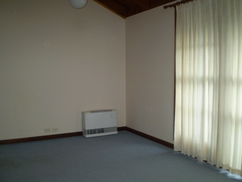 27 Kamillaroi Rd, Katoomba NSW 2780