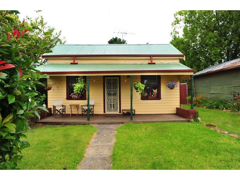 3 Twynam St, Katoomba NSW 2780
