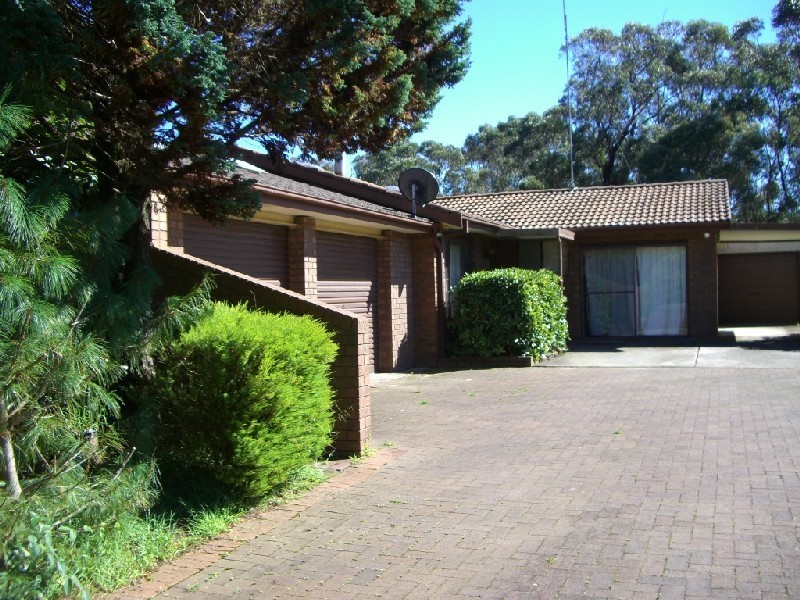 27 Stuarts Rd, Katoomba NSW 2780
