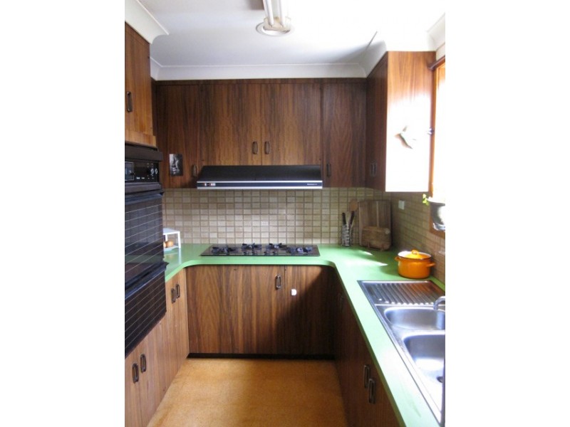 27 Stuarts Rd, Katoomba NSW 2780