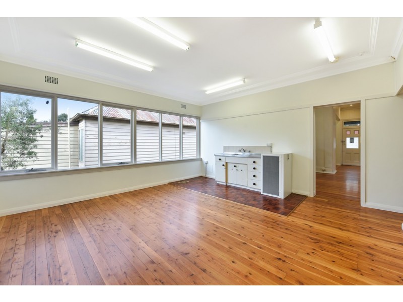 64a Govetts Leap Road, Blackheath NSW 2785