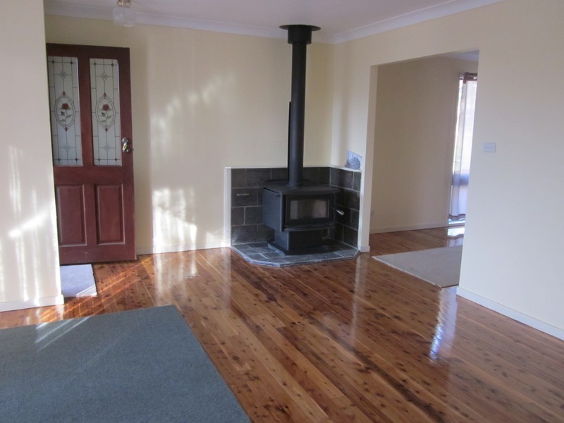 36 Hill St, Wentworth Falls NSW 2782
