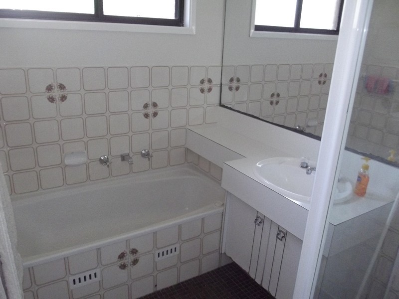 14 Boronia Rd, Wentworth Falls NSW 2782