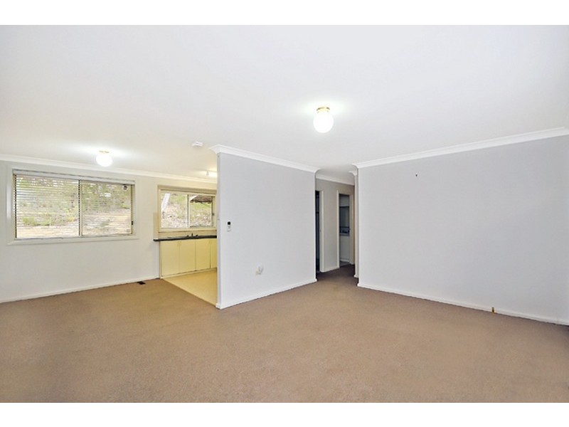 80 Rawson Pde, Leura NSW 2780
