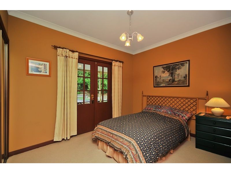 18-20 Darwin Ave, Wentworth Falls NSW 2782