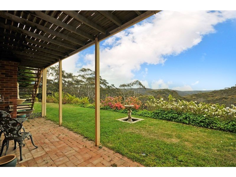 18-20 Darwin Ave, Wentworth Falls NSW 2782