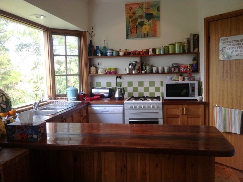 69 Railway Pde, Leura NSW 2780