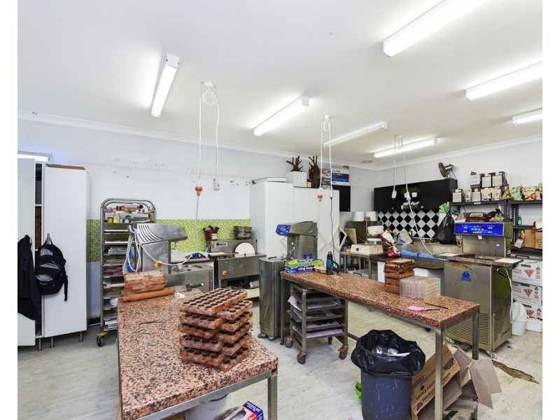 132 Leura Mall, Leura NSW 2780