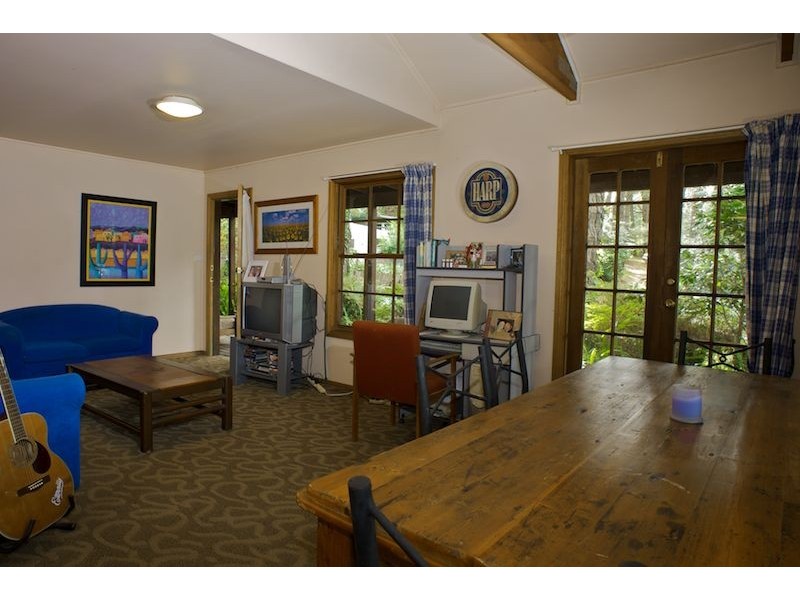 242 Great Western Highway, Wentworth Falls NSW 2782