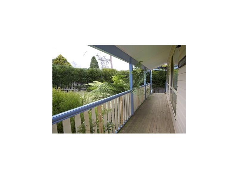 54 Queens Road, Leura NSW 2780