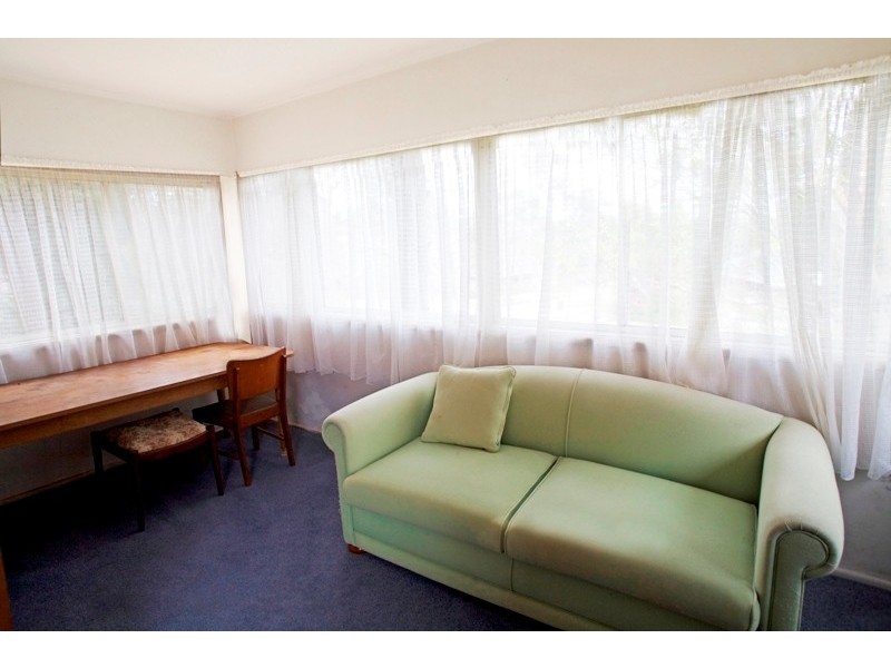 86 Dalrymple Avenue, Wentworth Falls NSW 2782