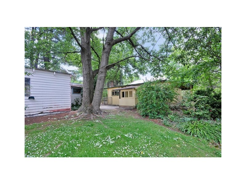 78 Fletcher Street, Wentworth Falls NSW 2782