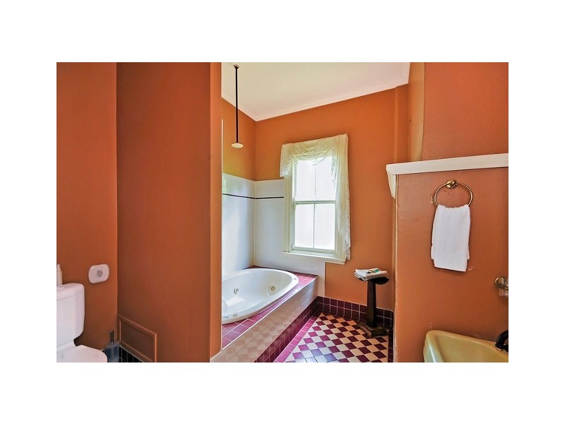 78 Fletcher Street, Wentworth Falls NSW 2782