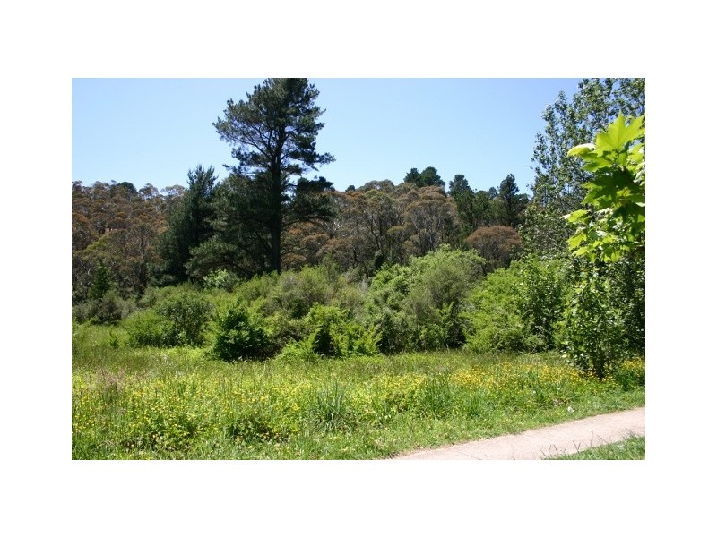 15 Sinclair Crescent, Wentworth Falls NSW 2782