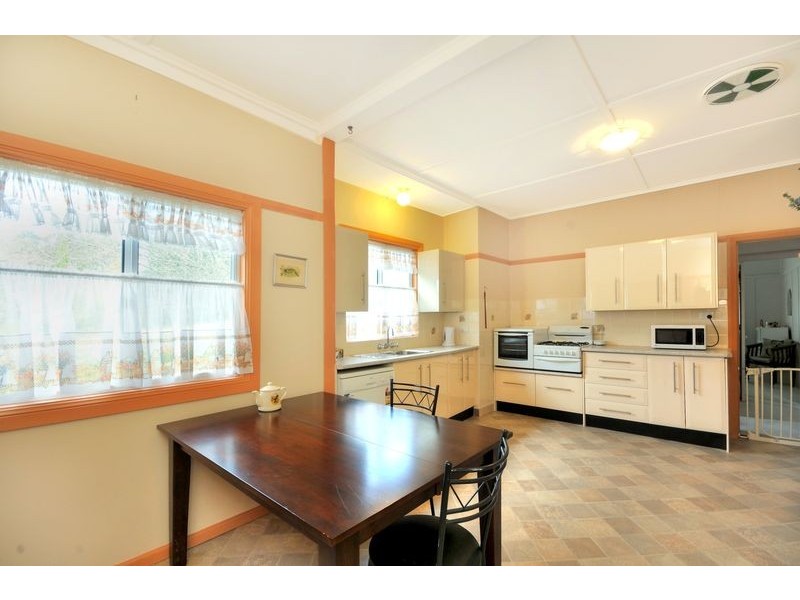 11 Mort Street, Katoomba NSW 2780