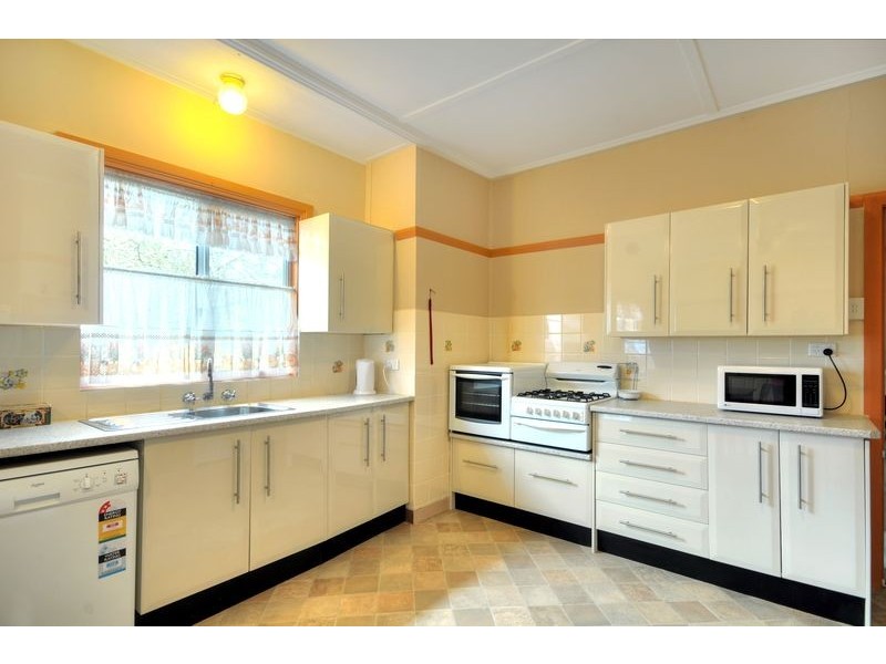 11 Mort Street, Katoomba NSW 2780