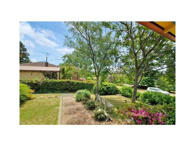 3 Carrington Avenue, Katoomba NSW 2780