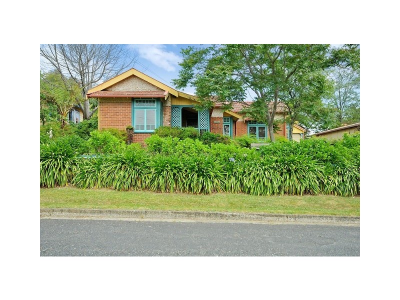 3 Carrington Avenue, Katoomba NSW 2780