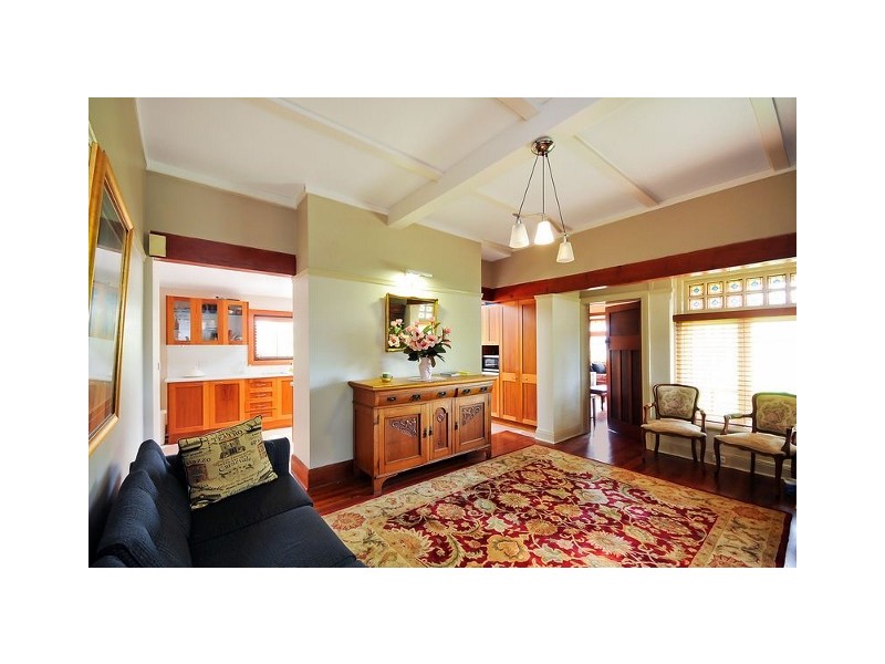 3 Carrington Avenue, Katoomba NSW 2780