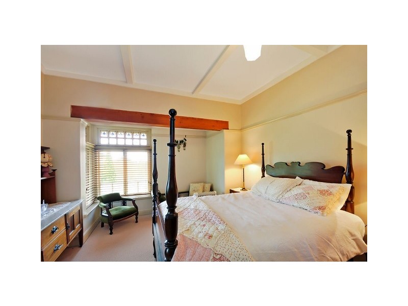 3 Carrington Avenue, Katoomba NSW 2780