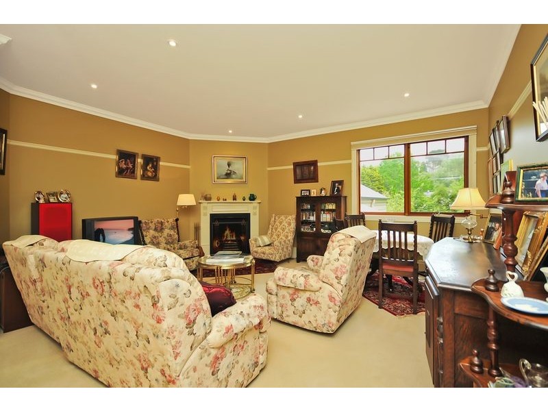 27a Blackheath Street, Leura NSW 2780