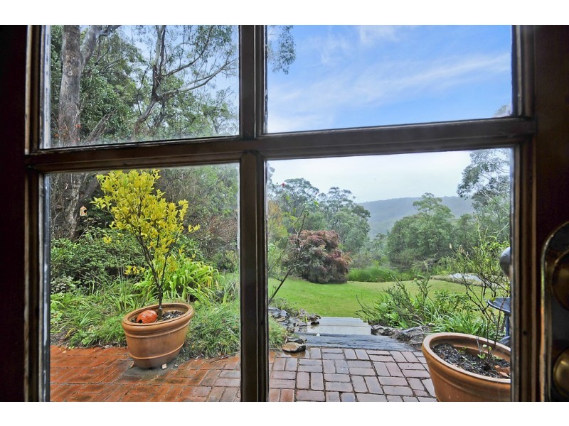 36-38 Lurline Street, Wentworth Falls NSW 2782