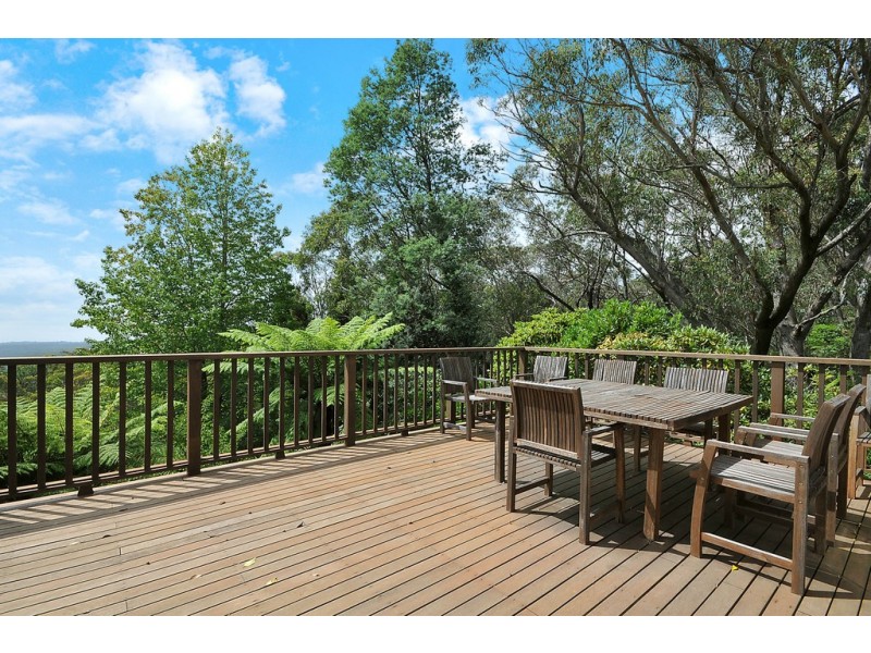 36 Taylor Avenue, Wentworth Falls NSW 2782