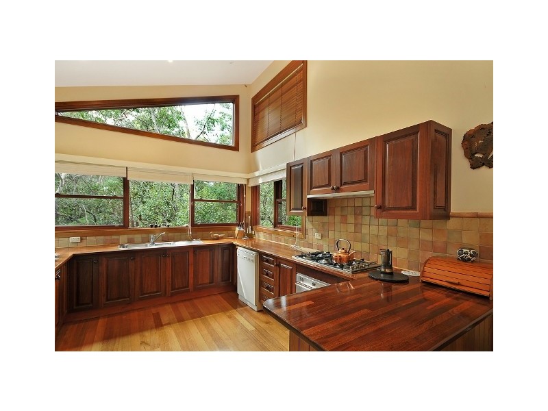 33 Everglades Avenue, Leura NSW 2780