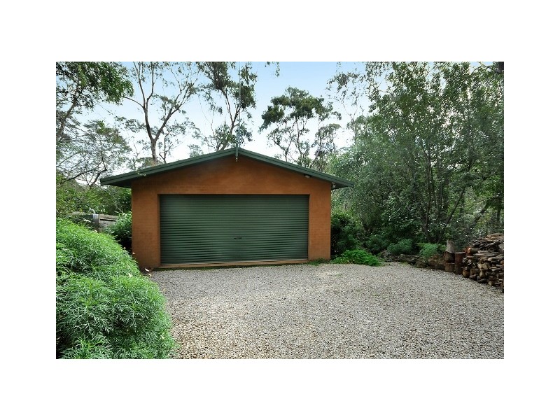 33 Everglades Avenue, Leura NSW 2780