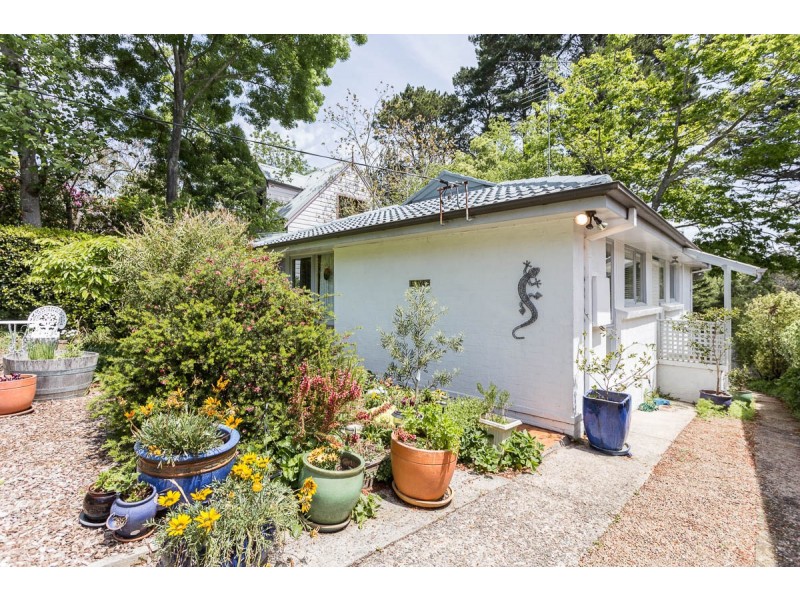 11 Albert Street, Leura NSW 2780