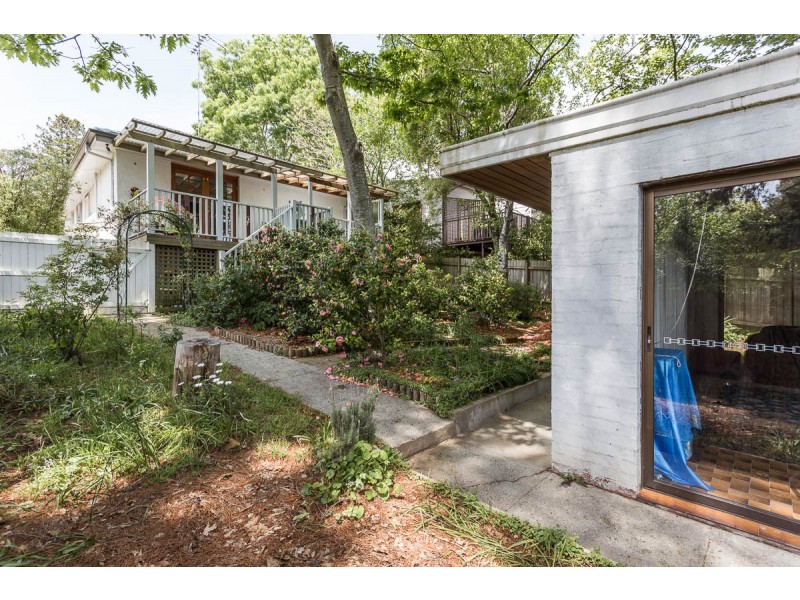 11 Albert Street, Leura NSW 2780