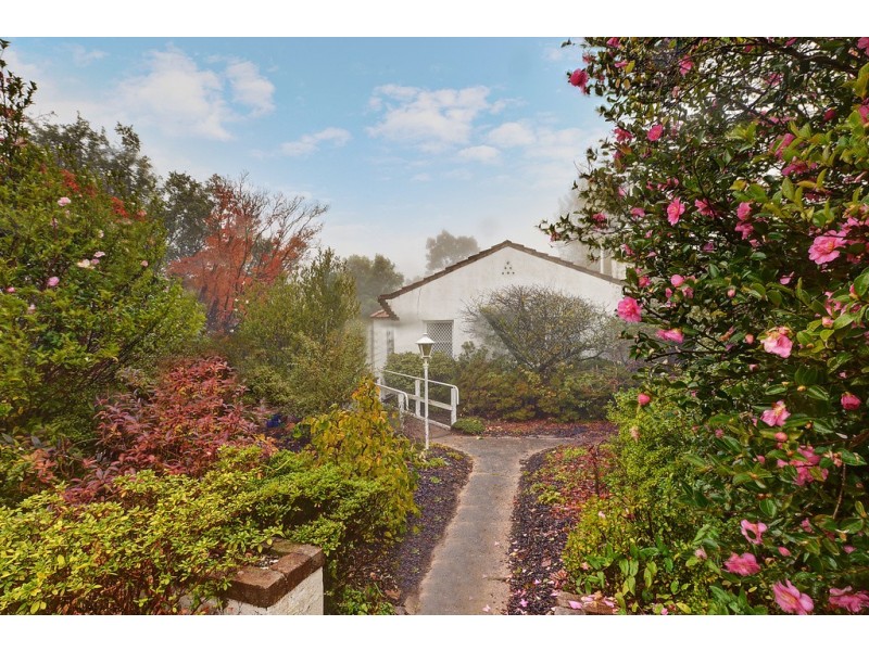 4 Forster Road, Katoomba NSW 2780