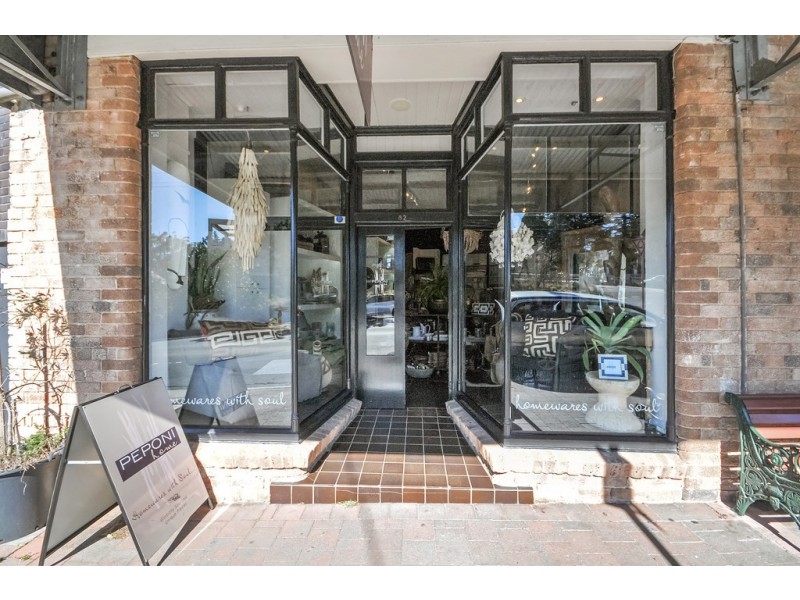 82 Railway Parade, Leura NSW 2780